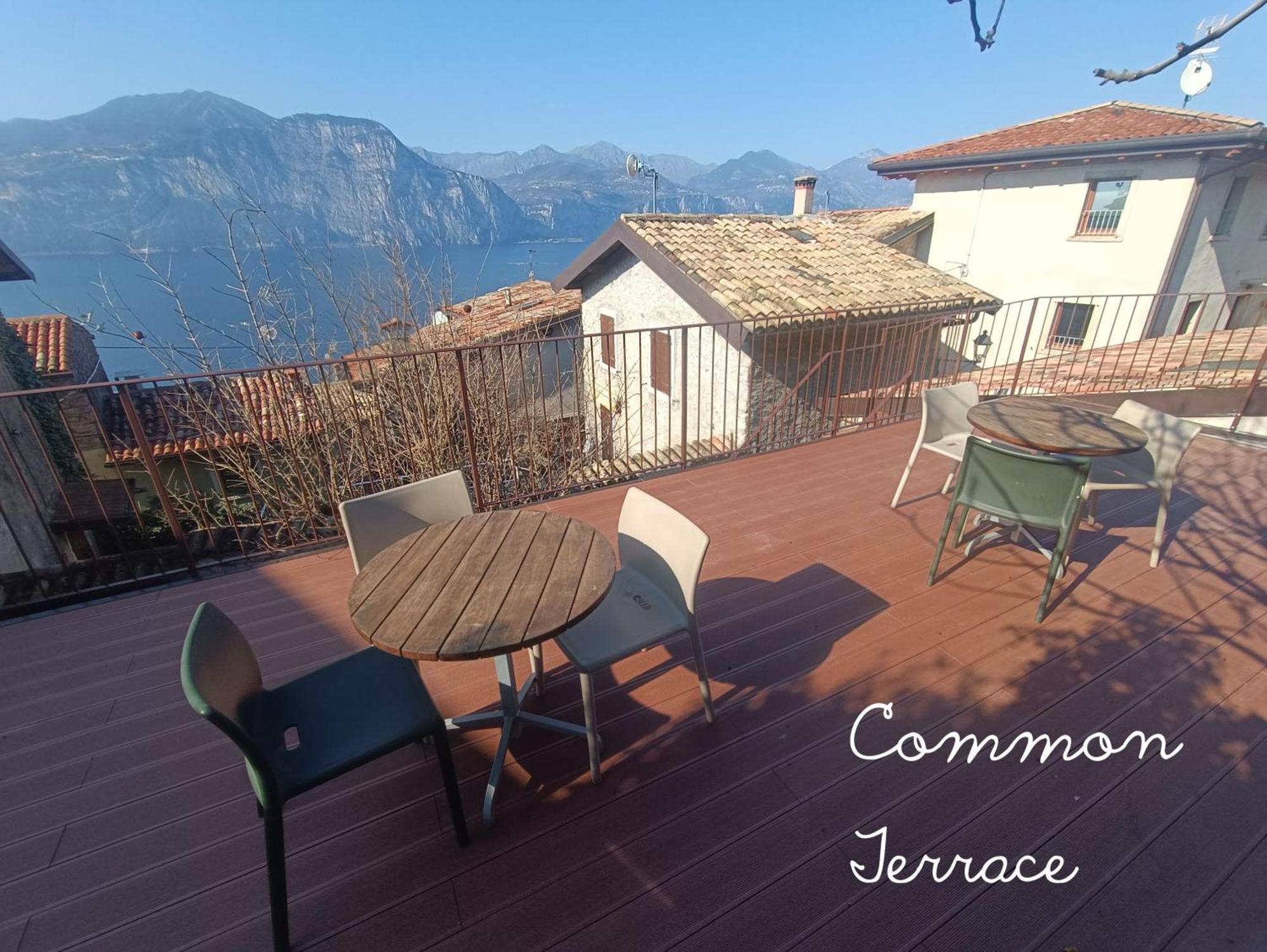 Ca De L'Angelon Aparthotel Brenzone sul Garda Exterior photo